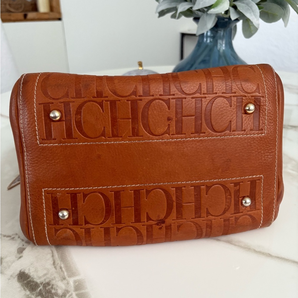 Brown Designer Carolina  Herrera Handbag - Picture 6 of 10
